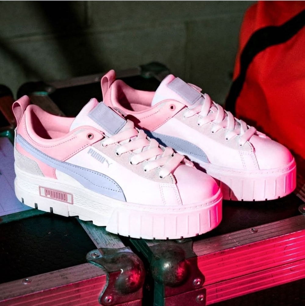 NEW Rare Puma Mayze White Chalk Pink Pastel Skateboarding Sneakers - Picture 2 of 10